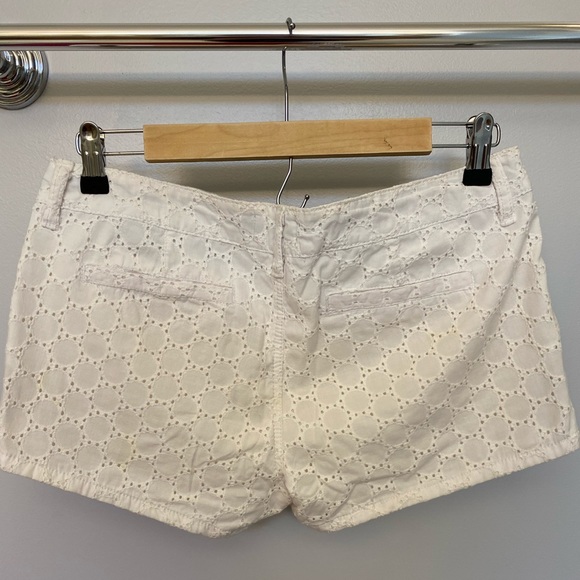 SO shorts - Picture 2 of 3